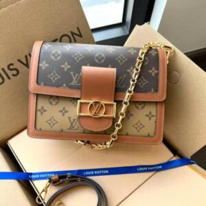 Louis Vuitton Woman’s LV Dauphine Woc Fake Handbags With Lock Gold 18.5cm
