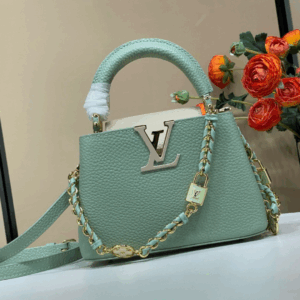 Louis Vuitton LV Capucines BB Cowhide Leather Fake Handbags 21x14x8cm